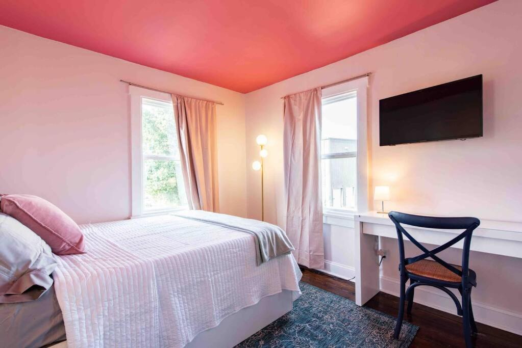 Blush And Bashful Germantown Two Bedroom Apartment Λούισβιλ Εξωτερικό φωτογραφία